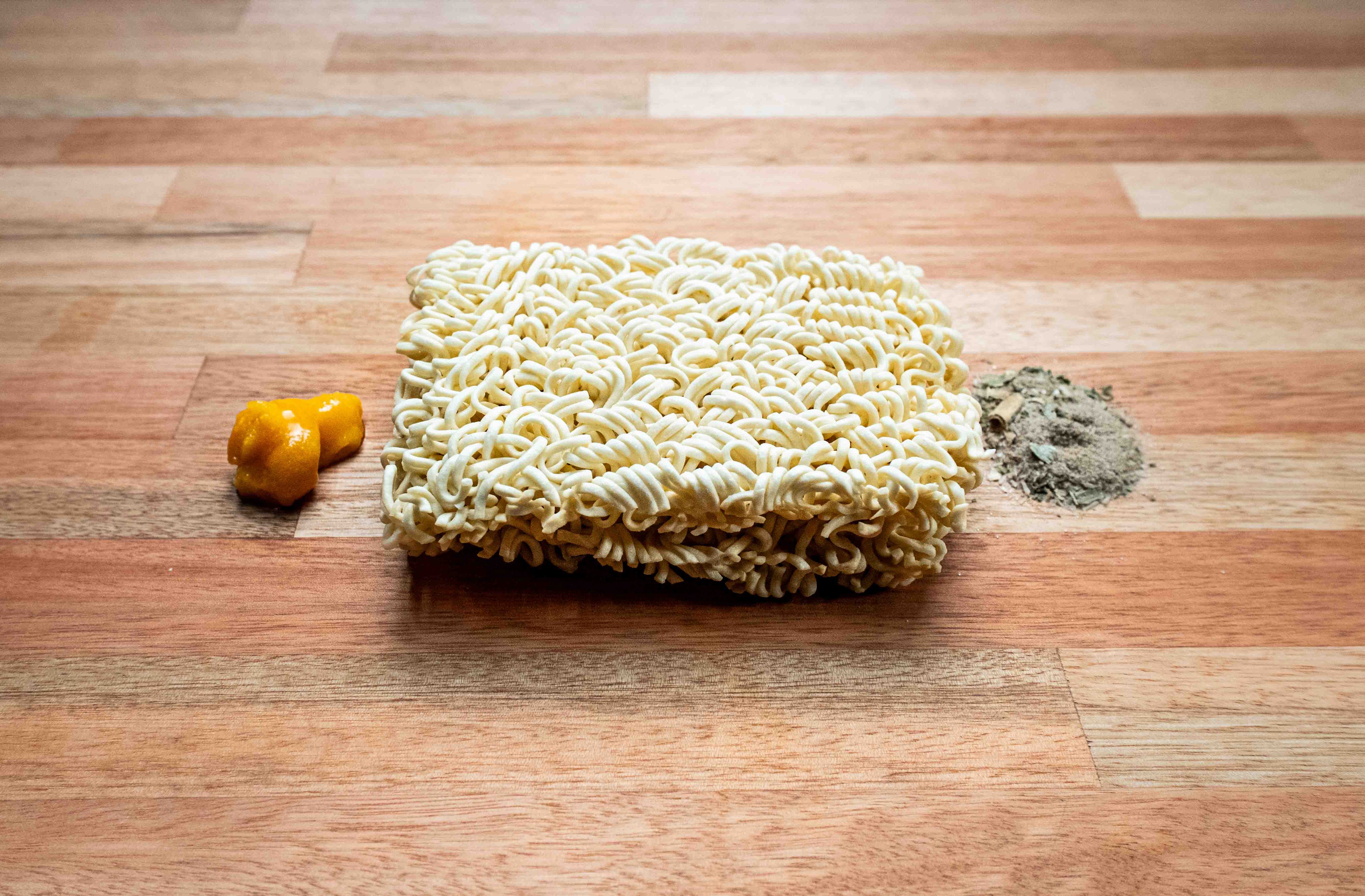 Ve Wong Kung - Fu Beef Flavor Instant Ramen Noodles Soup Project Ramen 15/30 Count