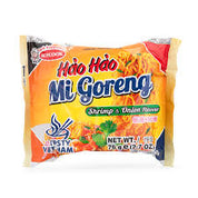 Hảo Hảo Mi Goreng noodles packaging with shrimp flavor on a white background